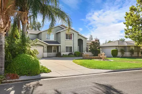 Exterior - 28272 S Zephyr Dr, Tracy, CA 95304 photo 2 of 10