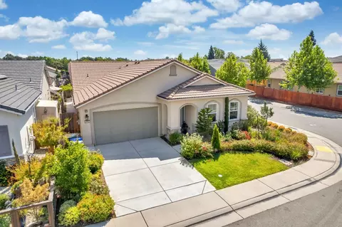 8759 Summer Sun Way, Elk Grove, CA 95624