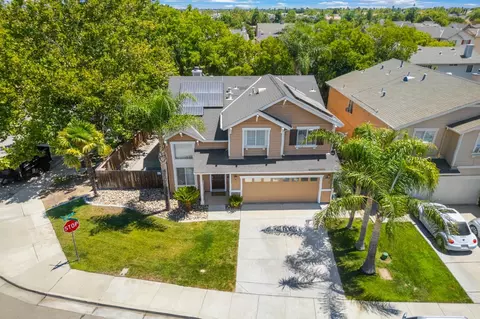 4076 Keepsake Ct, Tracy, CA 95377 photo 2
