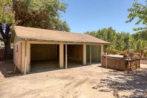 260 E Las Palmas Ave, Patterson, CA 95363 photo 4