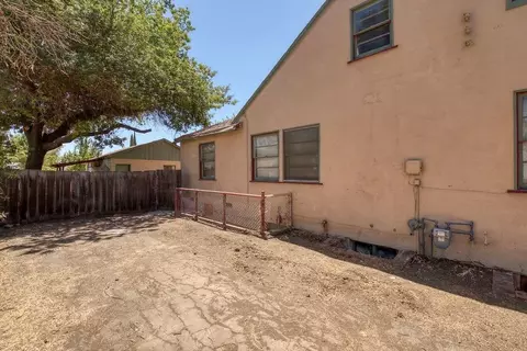 260 E Las Palmas Ave, Patterson, CA 95363 photo 8