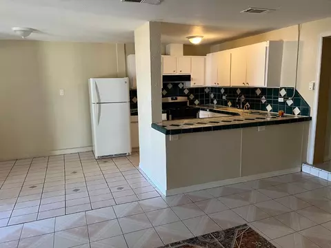 4675 Fleming Way, Olivehurst, CA 95961 photo 4