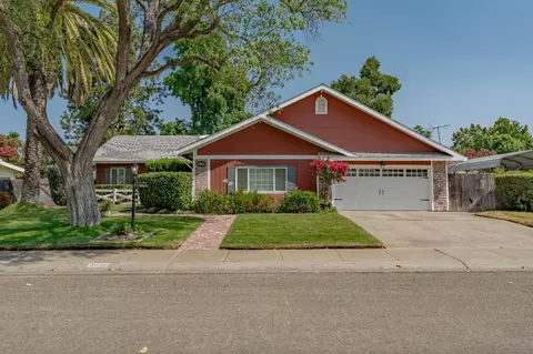 3616 Comstock Way, Carmichael, CA 95608 photo 2