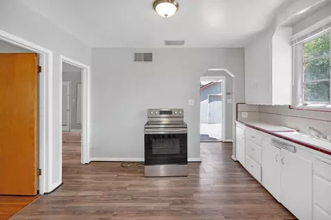 1139 W 19th, Merced, CA 95340 photo 20