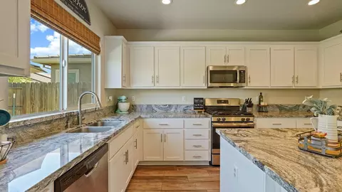 2467 Judd Ln, Turlock, CA 95380 photo 16