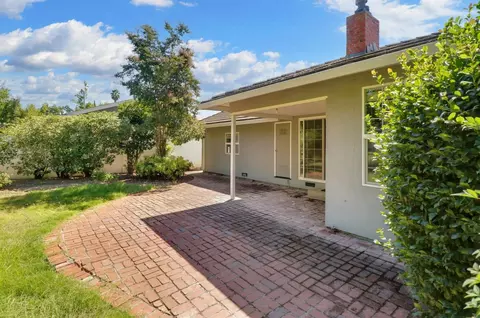 Exterior - 6229 Kiernan Dr, Carmichael, CA 95608 photo 8 of 11