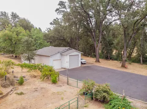 Exterior - 2123 Lotus Rd, Placerville, CA 95667 photo 12 of 12