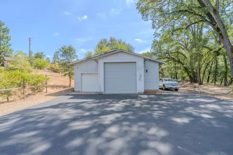 Exterior - 2123 Lotus Rd, Placerville, CA 95667 photo 9 of 12