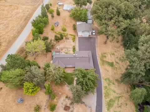 View/Area - 2123 Lotus Rd, Placerville, CA 95667 photo 2 of 3