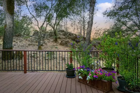 Exterior - 10384 Wolf Rd, Grass Valley, CA 95949 photo 6 of 25