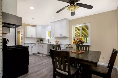 Kitchen - 10384 Wolf Rd, Grass Valley, CA 95949 photo 1 of 4