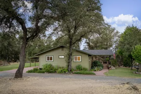 Exterior - 10384 Wolf Rd, Grass Valley, CA 95949 photo 15 of 25