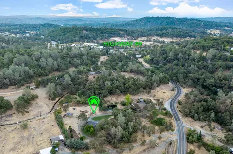 View/Area - 10384 Wolf Rd, Grass Valley, CA 95949 photo 4 of 6