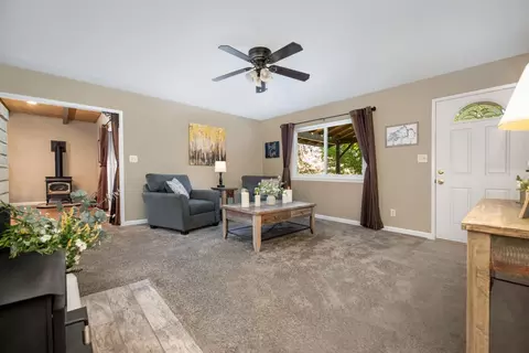 Living - 10384 Wolf Rd, Grass Valley, CA 95949 photo 3 of 6