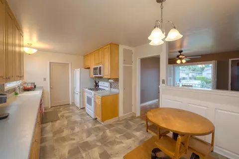 Kitchen - 309 Sequoia St, Salinas, CA 93906 photo 1 of 4