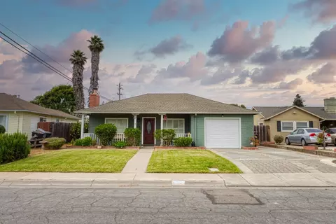 309 Sequoia St, Salinas, CA 93906 photo 1