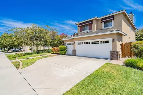 1744 Bristol Ln, Tracy, CA 95377 photo 4