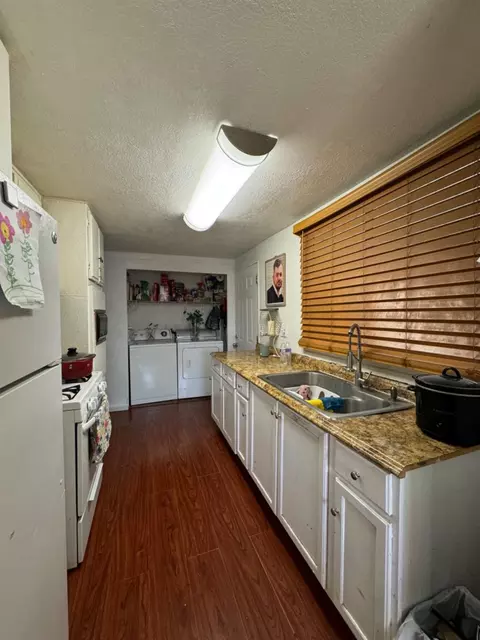 2030 E Grayson Rd #SPC 30, Ceres, CA 95307 photo 4