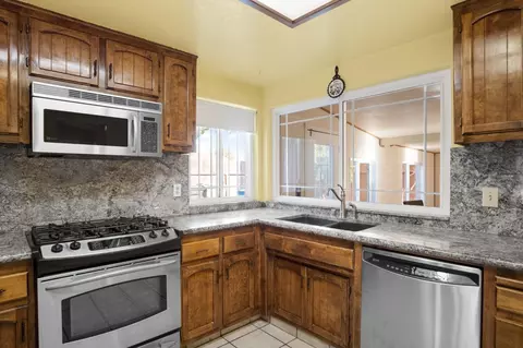 2713 Glasgow Dr, Ceres, CA 95307 photo 20