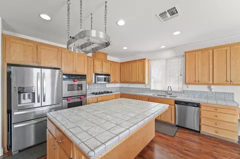 1312 Blakely Ln, Modesto, CA 95356 photo 16