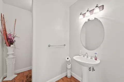1312 Blakely Ln, Modesto, CA 95356 photo 8