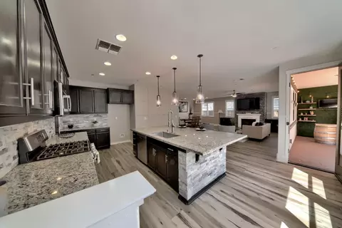 Kitchen - 1264 Academy Dr, Lathrop, CA 95330 photo 4 of 10