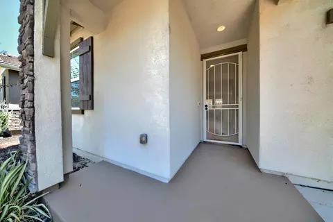 Exterior - 1264 Academy Dr, Lathrop, CA 95330 photo 15 of 16