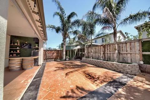Exterior - 1264 Academy Dr, Lathrop, CA 95330 photo 6 of 16
