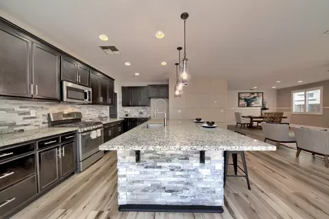 Kitchen - 1264 Academy Dr, Lathrop, CA 95330 photo 3 of 10