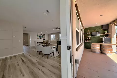 Entry Way - 1264 Academy Dr, Lathrop, CA 95330 photo 6 of 21