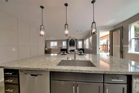 Kitchen - 1264 Academy Dr, Lathrop, CA 95330 photo 7 of 10