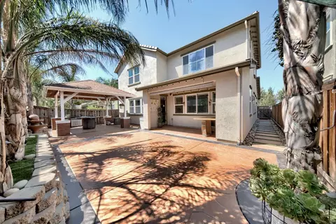 Exterior - 1264 Academy Dr, Lathrop, CA 95330 photo 3 of 16