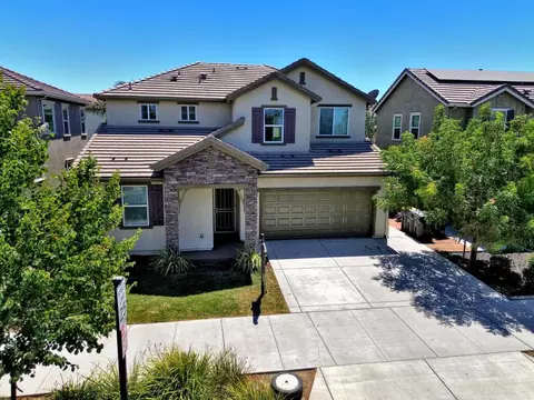 Exterior - 1264 Academy Dr, Lathrop, CA 95330 photo 9 of 16