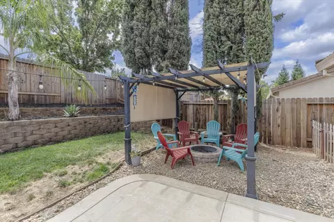 Exterior - 4321 Middlebury Way, Mather, CA 95655 photo 6 of 11