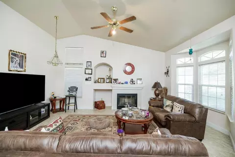 Other - 524 Sunday Dr, Turlock, CA 95382 photo 3 of 5