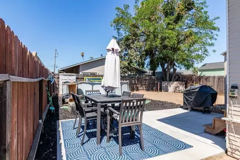 211 N Walnut Ave, Ripon, CA 95366 photo 29