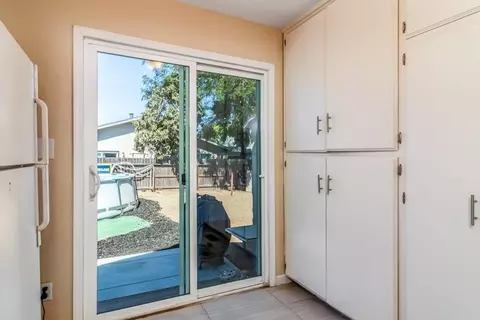 211 N Walnut Ave, Ripon, CA 95366 photo 17