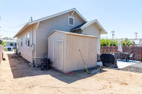 211 N Walnut Ave, Ripon, CA 95366 photo 33