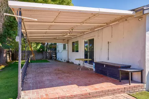 Exterior - 311 Shepard Way, Manteca, CA 95336 photo 8 of 14