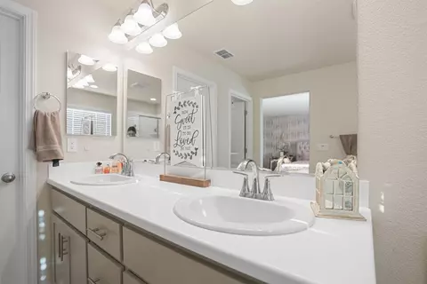 3609 Landmark Cir, Modesto, CA 95356 photo 29