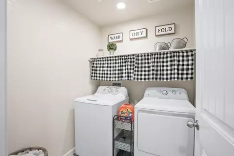 3609 Landmark Cir, Modesto, CA 95356 photo 34