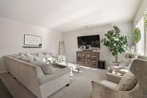 3609 Landmark Cir, Modesto, CA 95356 photo 9