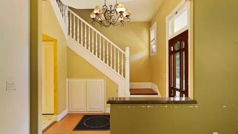 Entry Way - 15151 Isleton Rd, Isleton, CA 95641 photo 3 of 6