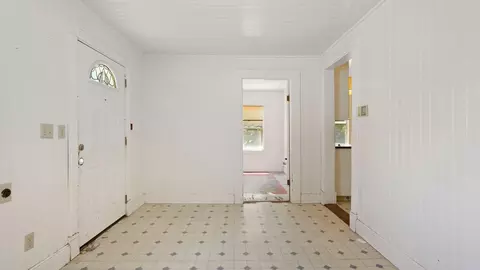 Entry Way - 15151 Isleton Rd, Isleton, CA 95641 photo 1 of 6