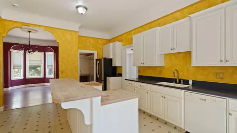 Kitchen - 15151 Isleton Rd, Isleton, CA 95641 photo 2 of 3