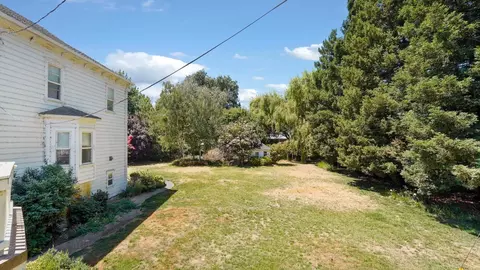 Exterior - 15151 Isleton Rd, Isleton, CA 95641 photo 10 of 12