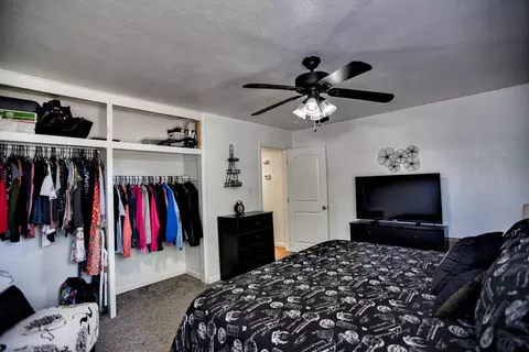 405 Emerson Ave, Modesto, CA 95350 photo 17