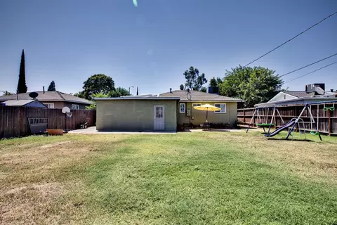 405 Emerson Ave, Modesto, CA 95350 photo 31
