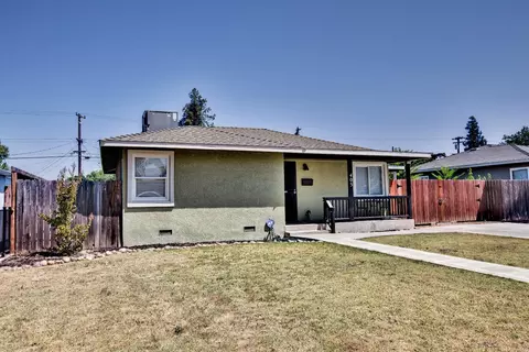 405 Emerson Ave, Modesto, CA 95350 photo 3
