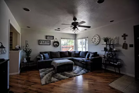405 Emerson Ave, Modesto, CA 95350 photo 7